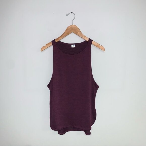 Diadora Tank Top Women’s Size Medium Purple Wine Camo High Neck Slits Activewear - Picture 2 of 7